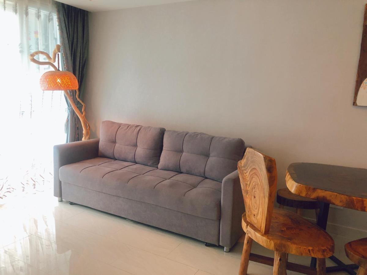Grand Avenue Soi Buakhao By Daisy Apartment Pattaya Exterior photo
